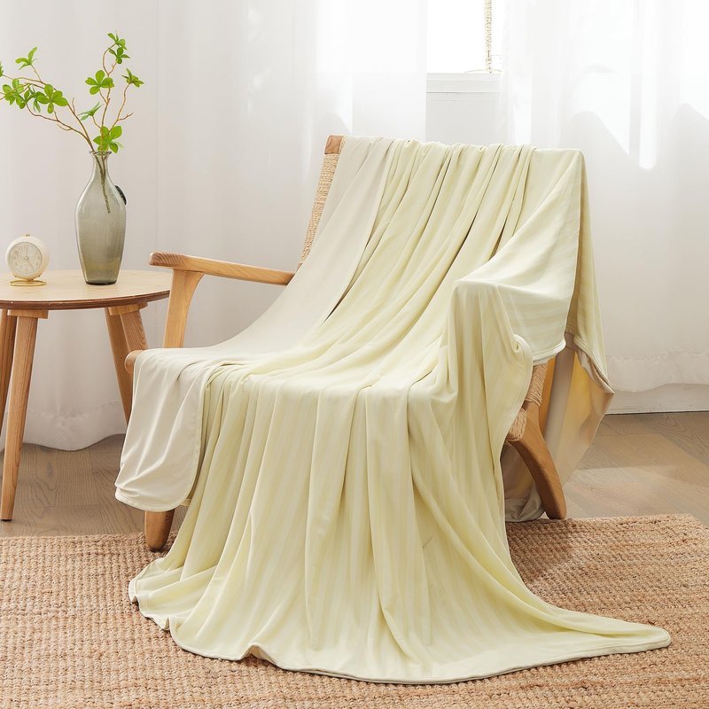 JOOJA Cooling Blanket for Hot Sleepers Queen Size Double Sided Ultra Cold Effect Cool Blanket for Adults Kids Pet Dogs Beige 90x90 Inches