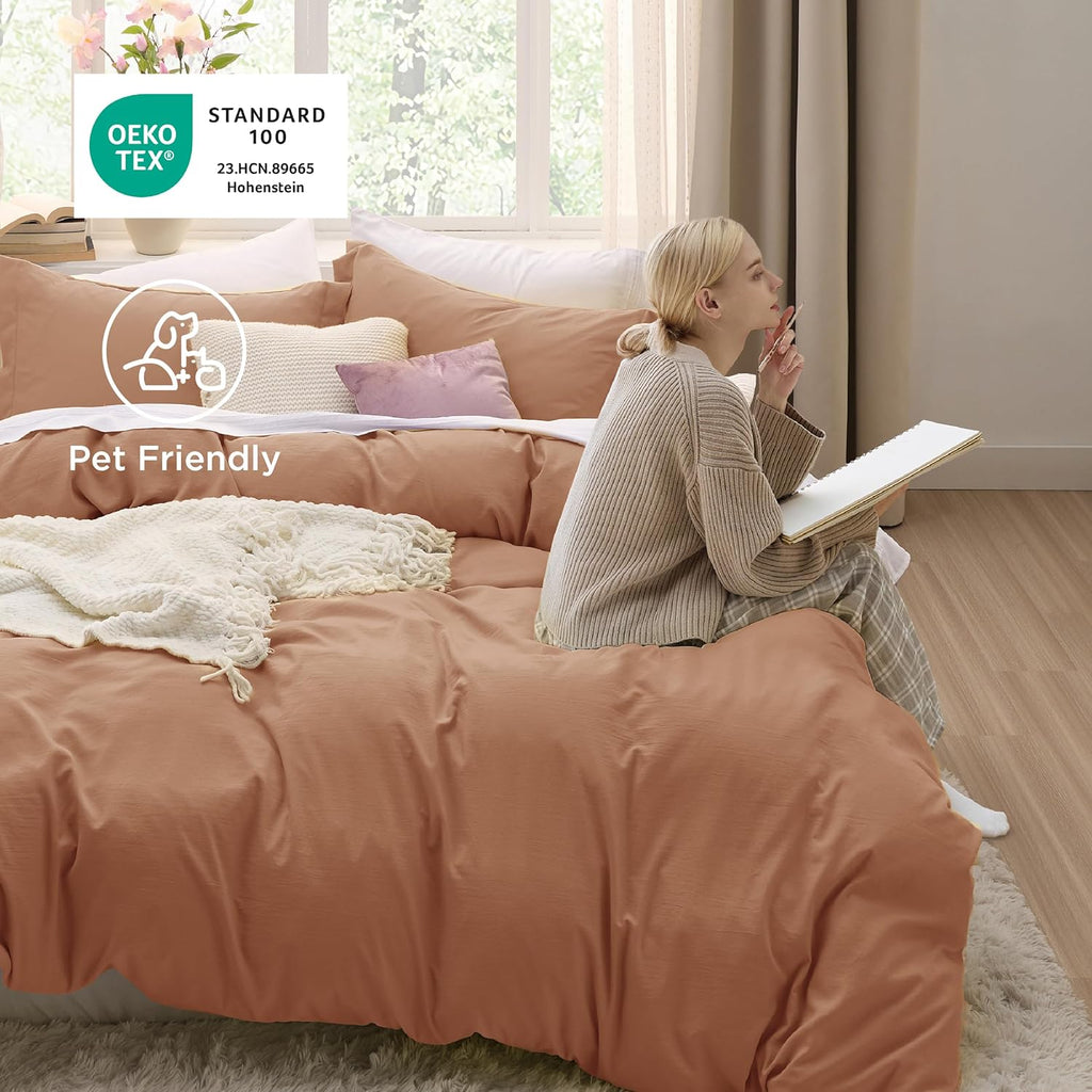Bedsure California King Duvet Cover - Extra Soft Prewashed Cotton-Like Polyester, 104x98 Inches with Zipper Closure & 2 Pillow Shams