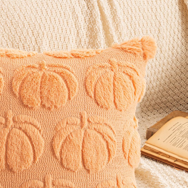 EMEMA Fall Decorative Throw Pillow Covers 20x20 Set of 2 Thanksgiving Autumn Harvest Pumpkin Cushion Covers for Porch Couch Sofa Farmhouse Decor Soft Faux Fur Accent Pillow Cases Cream White