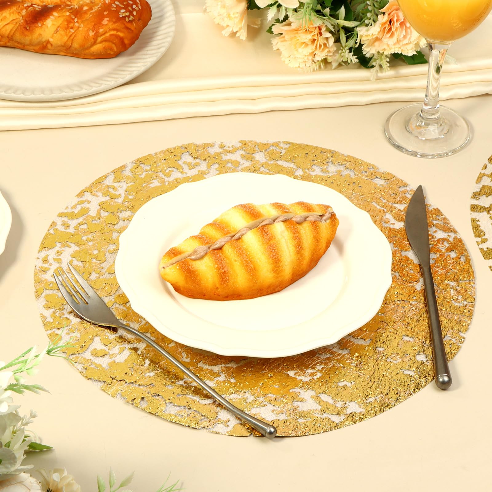 RZJSLSHANHAI 120 Pcs Disposable Gold Foil Placemats 13" Round Gold Foil Place Mats,Decorative Mesh Pressed Table Mates Glitter Foil Table Doilies Gold Metallic Thin Mesh Table Runner for Table Decor