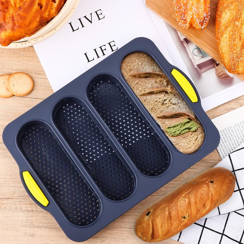 XenMee 2 Pcs Silicone Bread Loaf Pan, Non-Stick Baguette Bread Pan Food Grade, 4-Cavity Perforated French Baking Mold for Homemade Bread, French Baguette, Sandwich Rolls