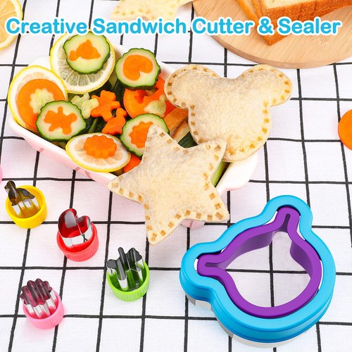 HINZER 8 Pcs Sandwich Cutter Maker, Bear Mouse Unicorn Star Shape Sandwich Cutters for Kids Lunch, Bread Decruster Sandwiches Cruster Fruit Cutters Cookie Mold for Boys Girls Bento Box