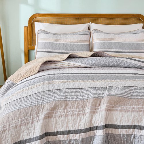 Dintszyayue Quilt Queen Size Khaki Grey, 3 Pieces Boho Striped Bedspread Bedding for Queen Size Bed, Soft Lightweight Microfiber Bohemian Coverlet Set for All Season Quilts with 2 Pillowcases