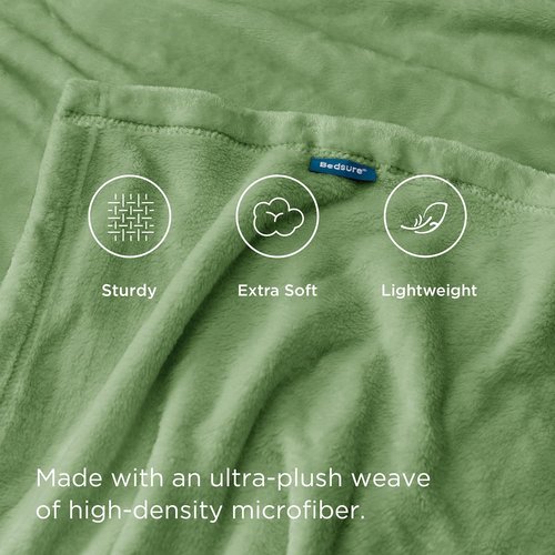 Bedsure GentleSoft Fleece Blanket - Cozy Lightweight Plush Twin Size Green 60x80 Inches for Bed & Travel