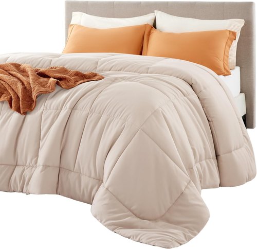 Bedsure Comforter Duvet Insert - All-Season Quilted Queen Plus Size Blanket | GentleSoft Down Alternative, Beige 90 x 90 Inches