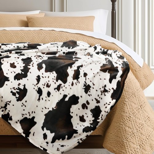 blunique Cow Print Blanket Ultra Soft Flannel Throw Blanket for Couch Bed, Cute Cozy Lightweight All-Season Fleece Blanket, Gift for Women & Girls, 50×60 Inches Black & White