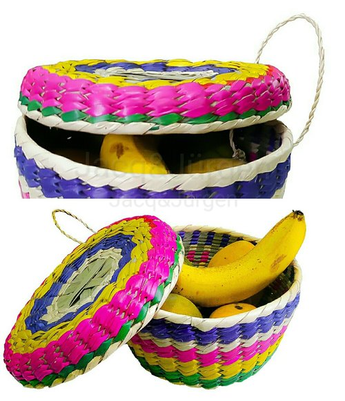 Jacq & Jürgen Handwoven Palm Tortilla Baskets with Cloths – 2 Pack (Medium & Large) – Multicolor Mexican Artisan Eco-Friendly Bundle