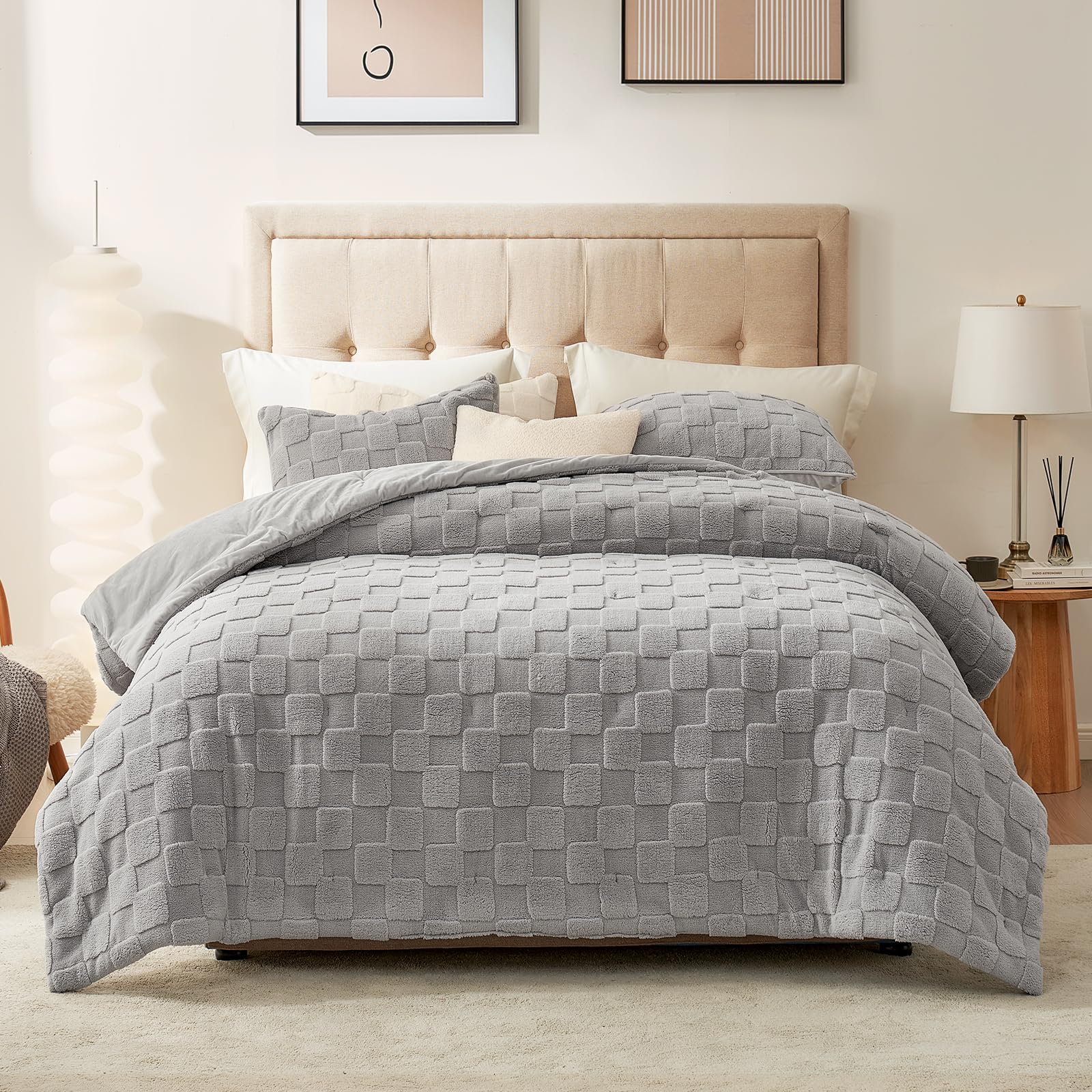 Cozy Bliss Fluffy Queen Size Comforter Set Grey, Farmhouse Jacquard Checkered Sherpa Bed Set, Ultra Soft Thick Bedding Set for Winter, 3 Pieces, 1 Fuzzy Comforter & 2 Pillow Shams