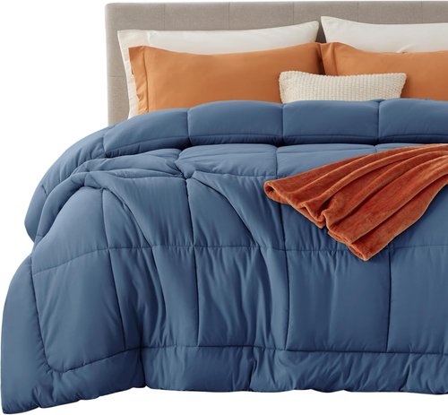 Bedsure Comforter Duvet Insert - All Season King Size Quilted Down Alternative Bedding, Dark Slate Blue, 90 x 102 Inches