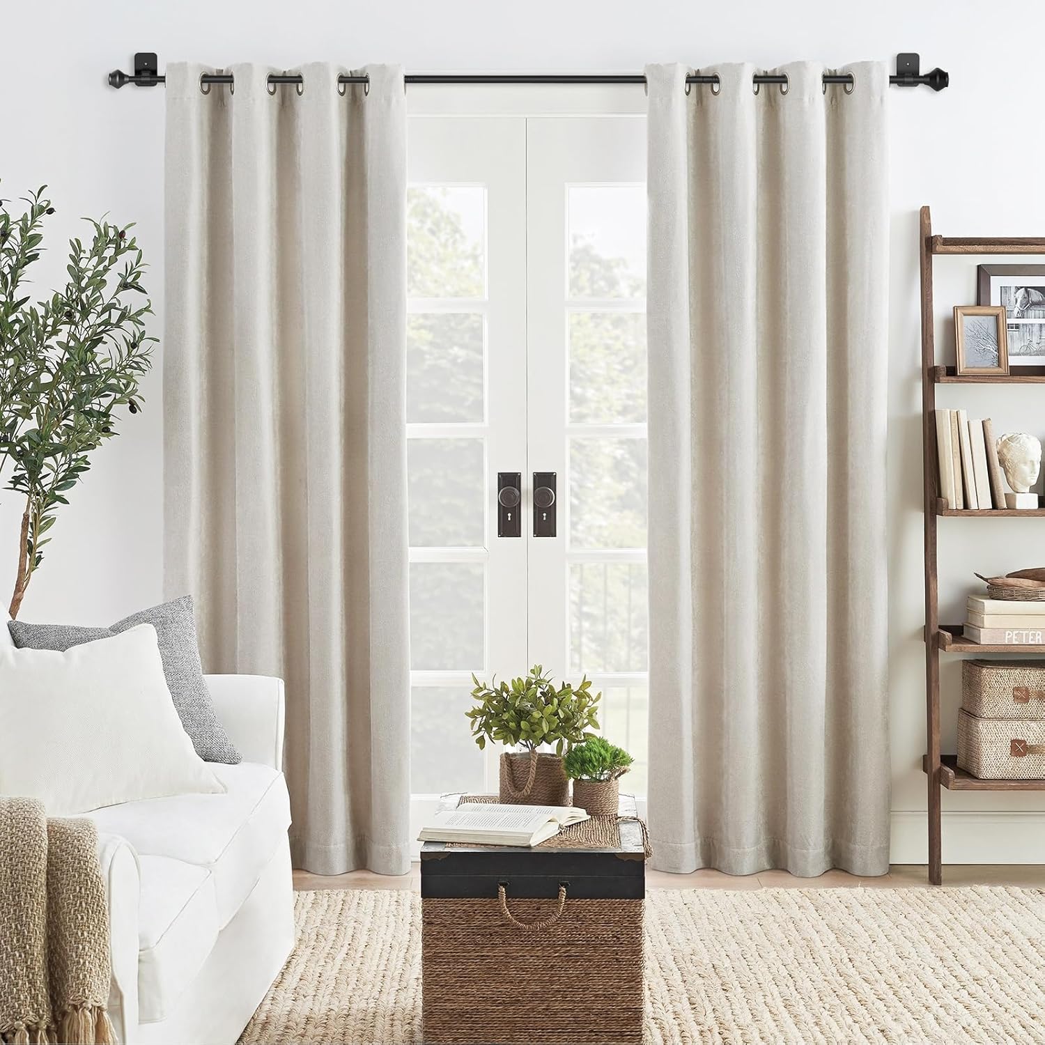 Skiennix Adjustable Curtain Rods - No Drilling, 36-48 Inch, Black Telescoping Design for Easy Installation