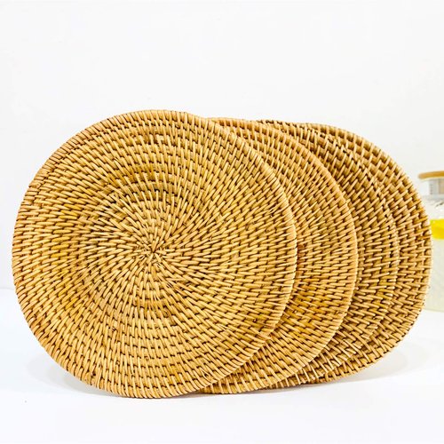7.87 Inch Natural Round Rattan Trivets Set of 4 - Handwoven Heat Resistant Coasters & Hot Pads, Thick Table Protectors for Farmhouse Boho Decor, Ideal Gift for Home Wedding Housewarming