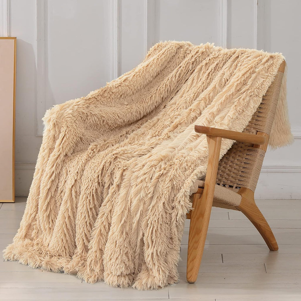 Tuddrom Faux Fur Throw Blanket - Extra Soft & Cozy Reversible Design | 50"x60" in Apricot