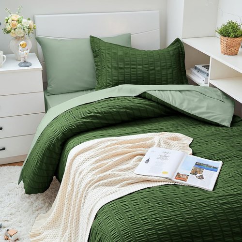 HYMOKEGE Twin XL Comforter Set - All-Season Luxury Bedding in Dark Green & Sage Green | 5 Pieces