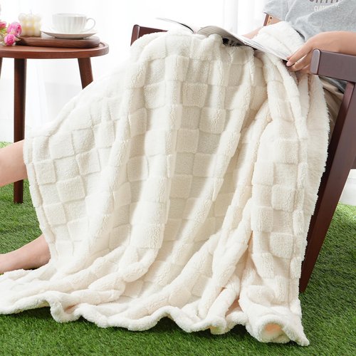 David's Home Large Dog Blankets Washable Pet Bed Cover, Soft Fluffy Fuzzy Cat Puppy Blanket with Premium 300GSM Fleece for Pet Kitten Doggy, Cream, 50x60IN