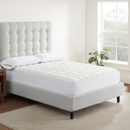 Serta Air Dry Extra Comfort Performance Fabric Quilted Mattress Pad, Cooling and Breathable Mattress Cover, Moisture Wicking Protection with 15" Deep Pocket, King, White