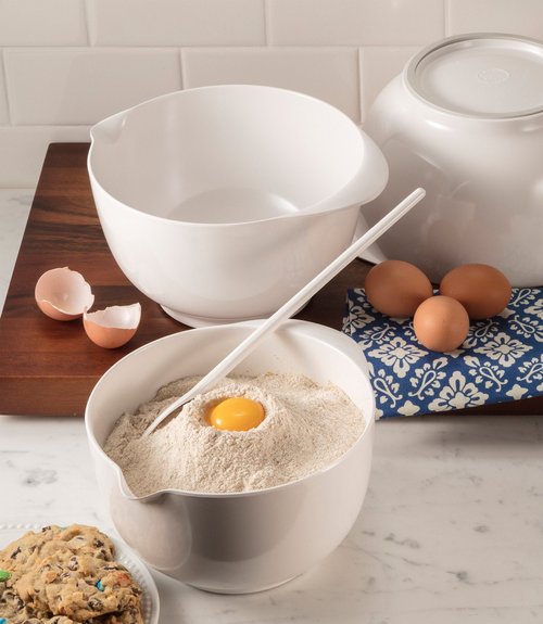 Hutzler Classic 3 Liter Melamine Mixing Bowl, Red