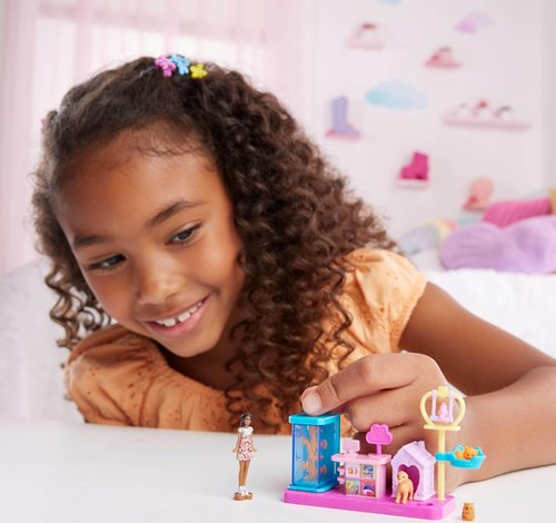 Barbie Mini BarbieLand Pet Boutique Playset - Includes Doll, Checkout Stand & Pet House for Imaginative Play