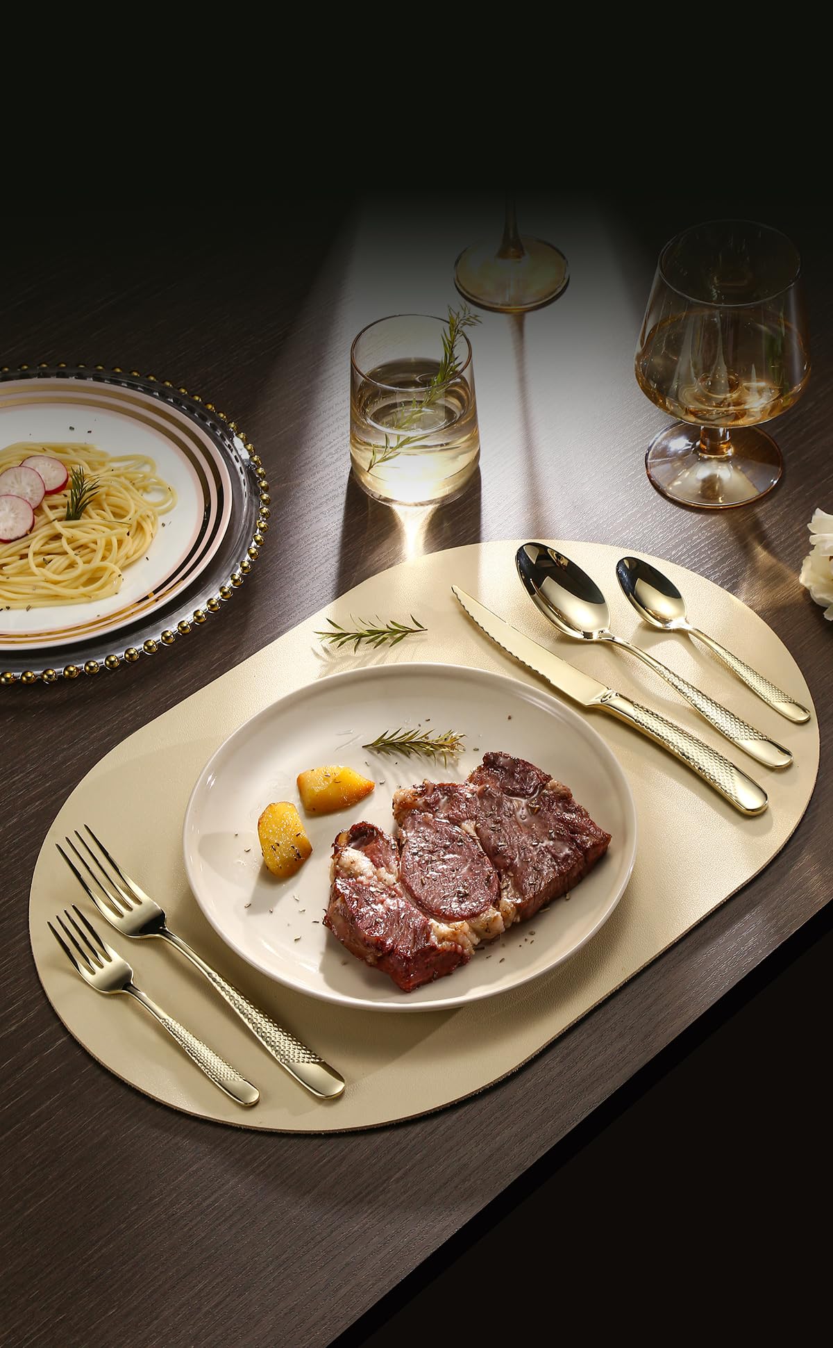 Champagne Gold Silverware Set, 20-Piece Stainless Steel Flatware Set with Steak Knives for 4, Food-Grade Tableware Cutlery Set, Utensil Sets for Home Restaurant, Mirror Finish, Dishwasher Safe