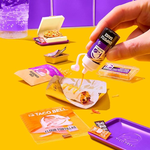 MGA's Miniverse Mini Taco Bell Collectibles - DIY Resin Replicas | 2-Pack for Ages 8+