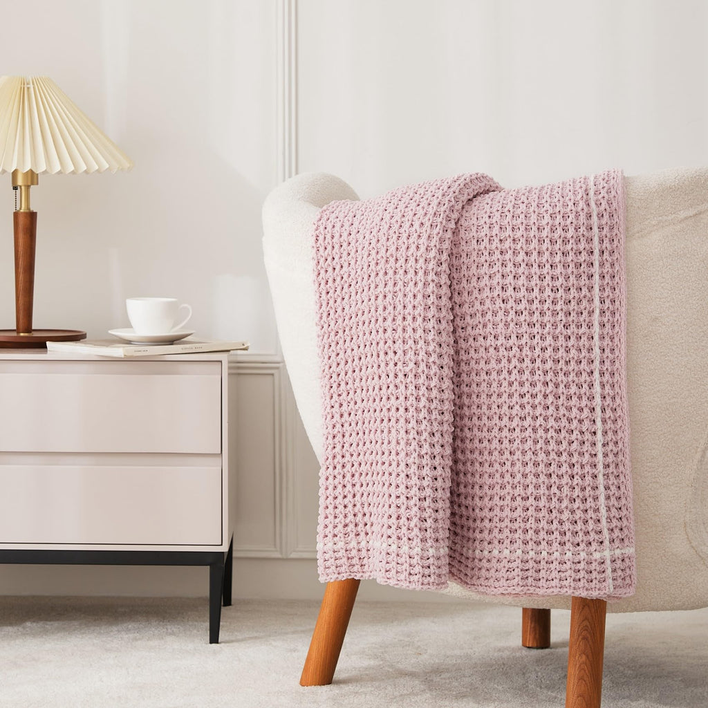 WESHIONGOO Throw Blanket for Couch Soft Knit Throw Blanket with Chenille Yarn Non-Shedding, Chenille Blanket for Living Room Bed Sofa (Pink, 50"*60")