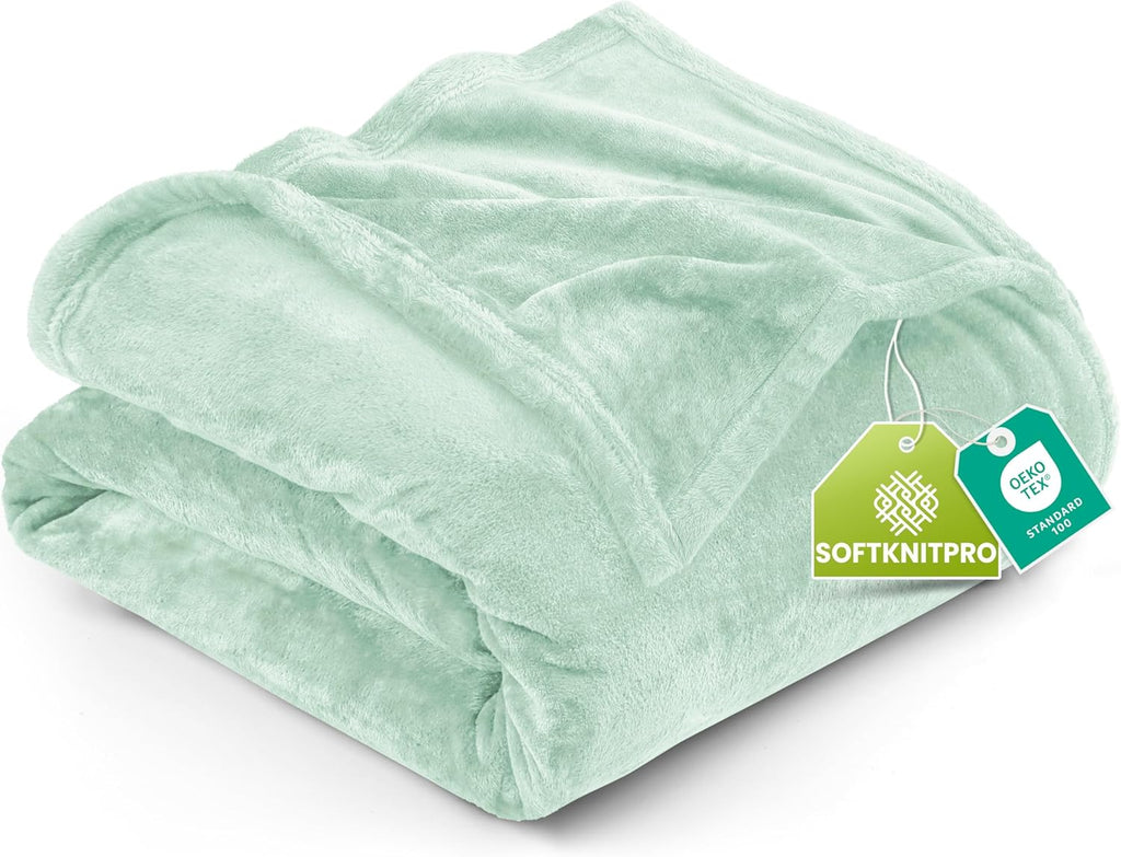 Utopia Bedding Fleece Blanket - Ultra Soft Mint Green Queen Size (90x90 Inches) | Cozy All-Season Microfiber Decor Gift