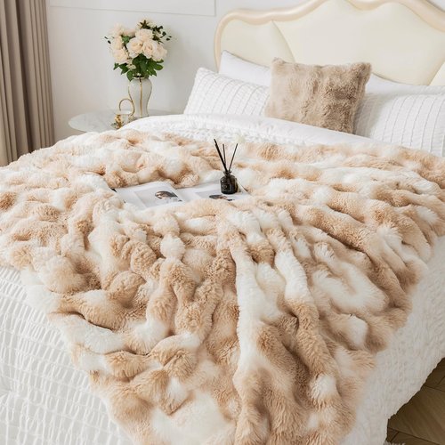 OMERAI Faux Fur Throw Blanket for Couch, Soft Fleece Blanket Twin, Thick and Warm Bubble Fuzzy Throw Blankets for Bed, Cozy Plush Reversible Brown Blanket, Luxury Decorative Blankets, 60x80