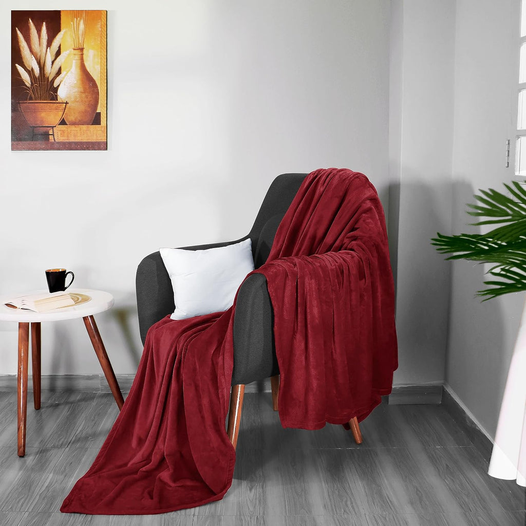 Utopia Bedding Fleece Blanket - Luxury Soft Microfiber Queen Size in Burgundy | 300GSM (90x90 Inch)