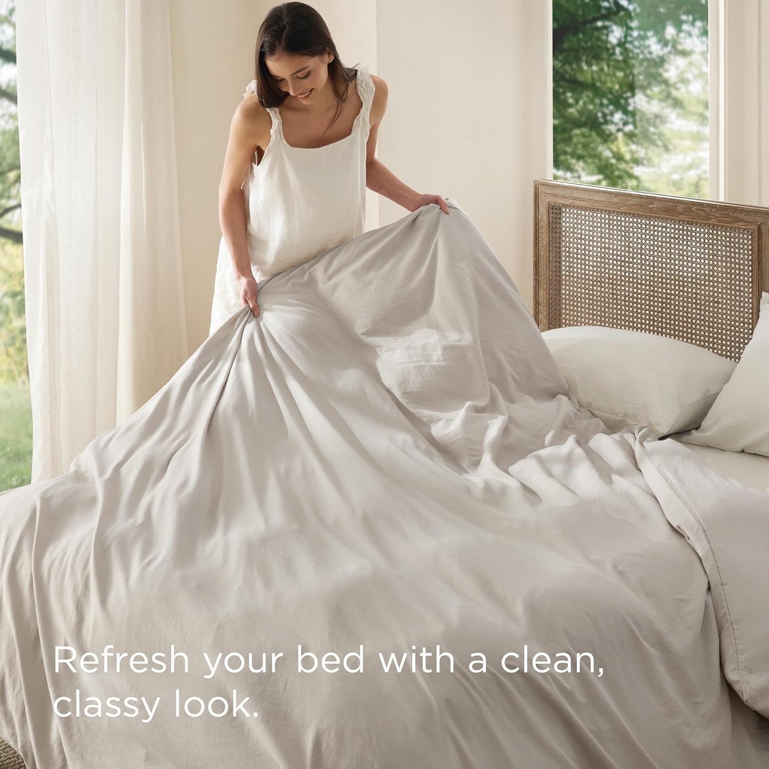 Bedsure California King Duvet Cover - Soft Prewashed Cotton-Like Polyester, 104x98 Inches, Zipper Closure