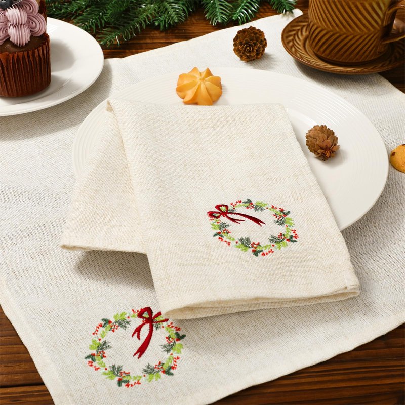 SmoothNovelty 6 Pcs Christmas Cloth Napkins Xmas Linen Dinner Napkins 18 x 18 Inch Soft Embroidered Linen Square Fabric Merry Christmas Wreath White Handkerchief for Wedding Holiday Dining Gifts