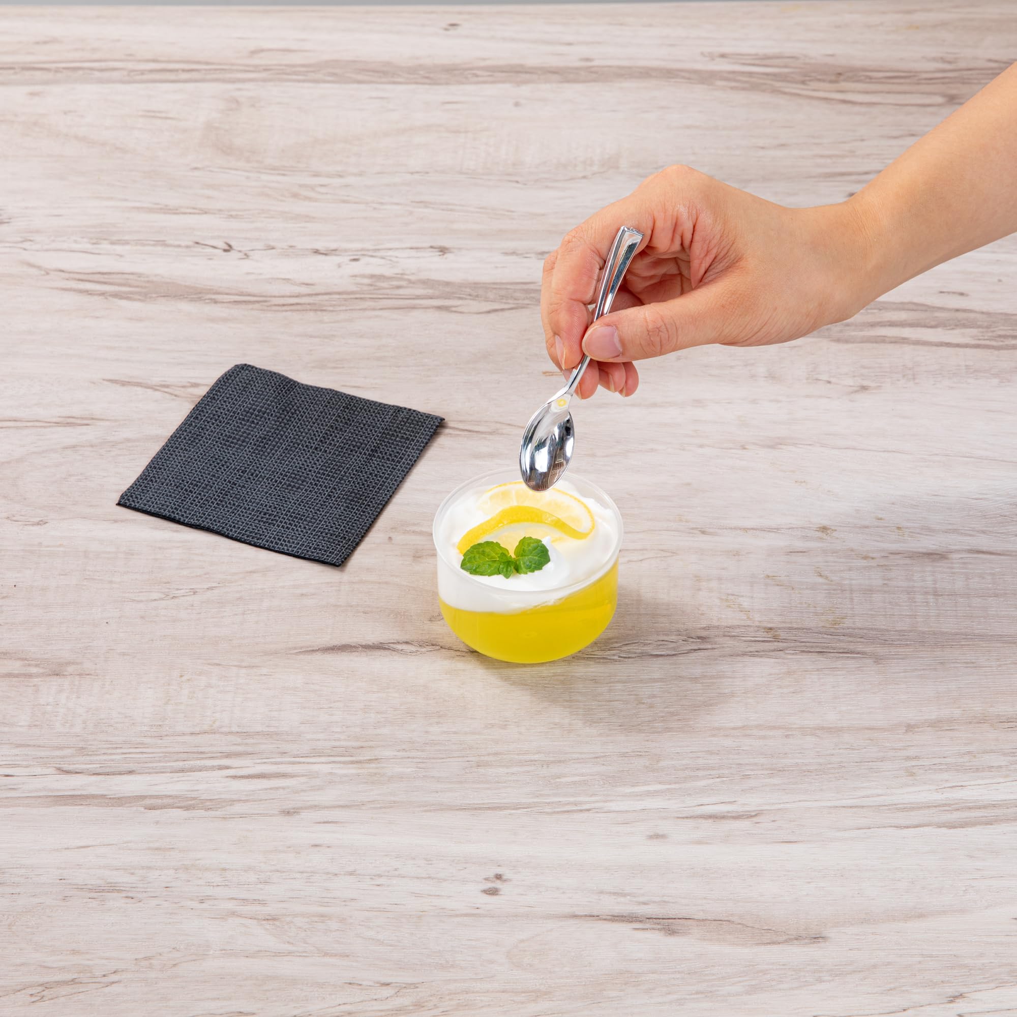Restaurantware Mini Serve 4.4 Ounce Plastic Dessert Cups, 100 Disposable Round Serving Cups - Lids Sold Separately, Stackable, Clear Plastic Parfait Cup, Durable, For Ice Cream, Gelato, And Sorbet