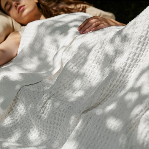 Bedsure Gentlesoft 100% Cotton Blanket - Cooling, Breathable Queen Size Waffle Weave | Soft White 90x90 Inches