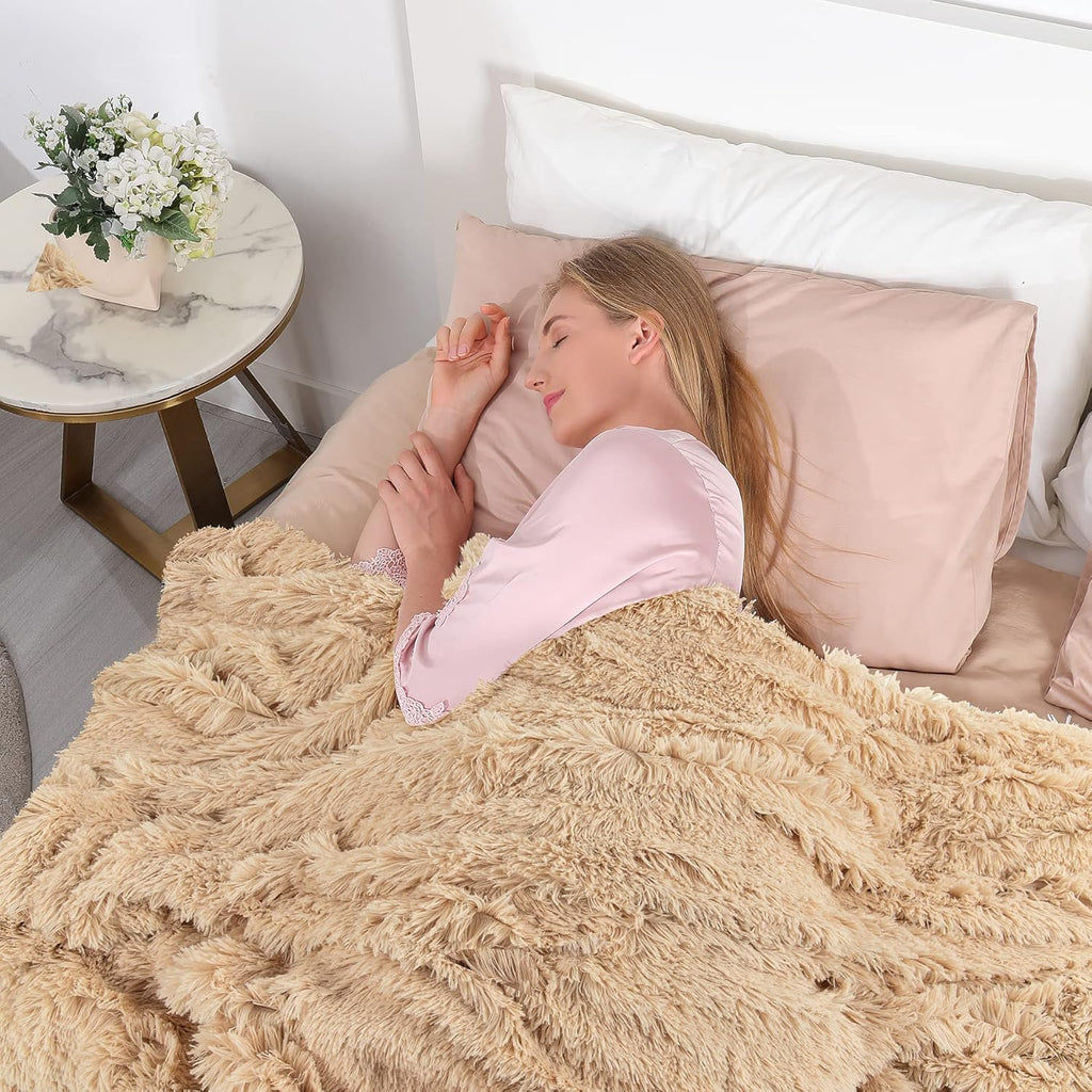 Tuddrom Faux Fur Throw Blanket - Extra Soft & Cozy Reversible Design | 50"x60" in Apricot