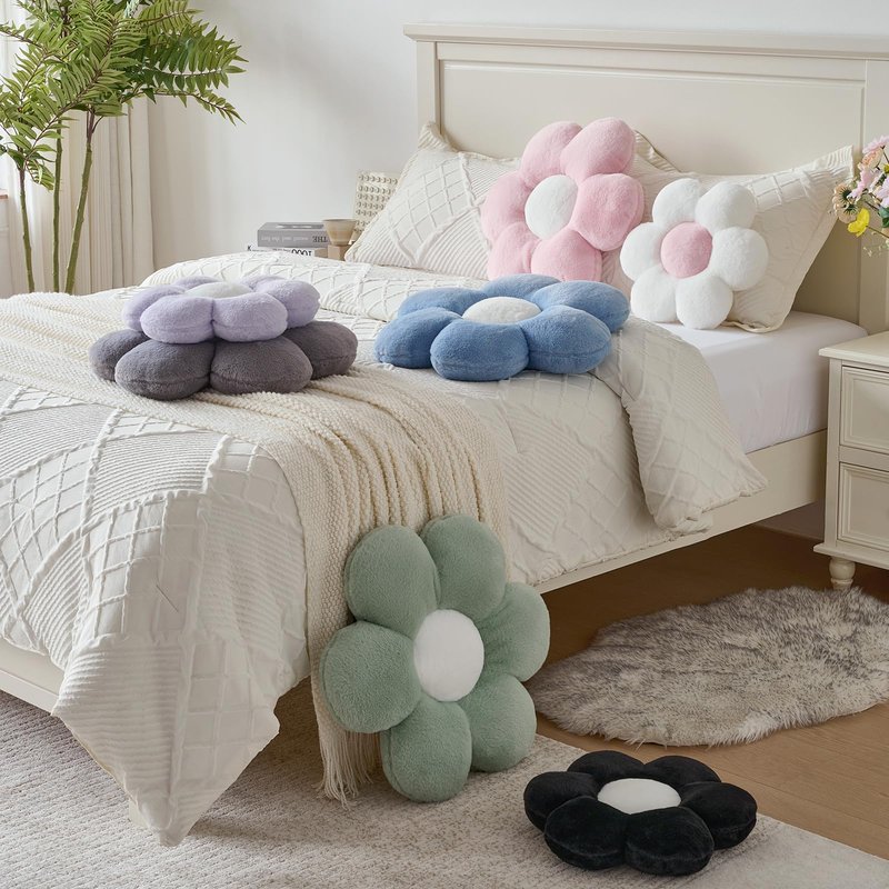 PLAYSKY Flower Pillow, Decorative Throw Pillows for Couch Bed, Cute Daisy Home Decor Flower Shaped Pillows for Bedroom Living Room (Sage Green, 19.6 Inches)