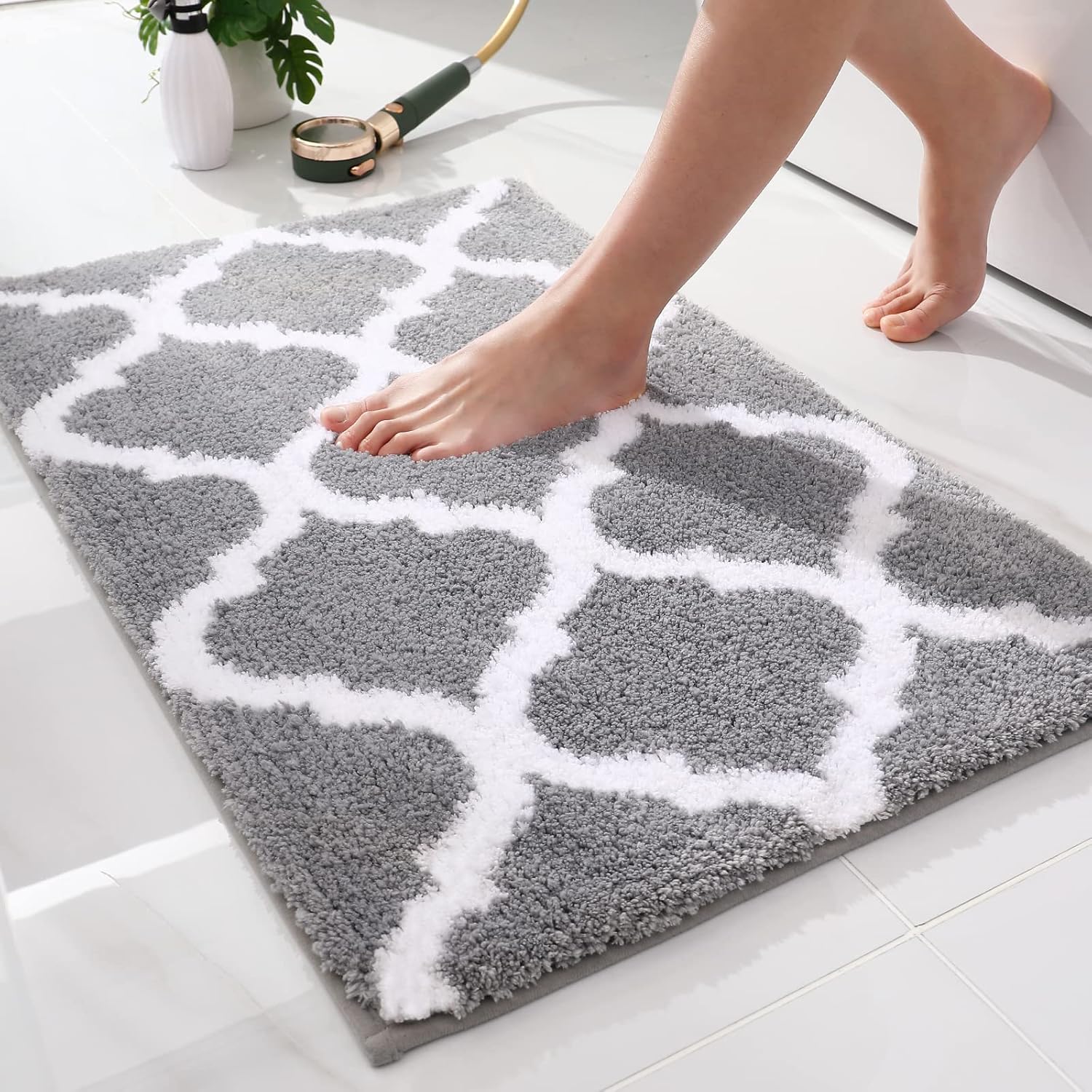 OLANLY Bathroom Rugs - Soft, Absorbent Microfiber Non-Slip Mats | 24x16 Inches, Grey