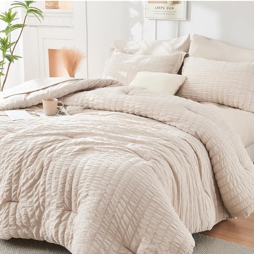 HYMOKEGE King Size Comforter Set - 7-Piece Seersucker Luxury Bedding Set in Beige | All-Season Comfort