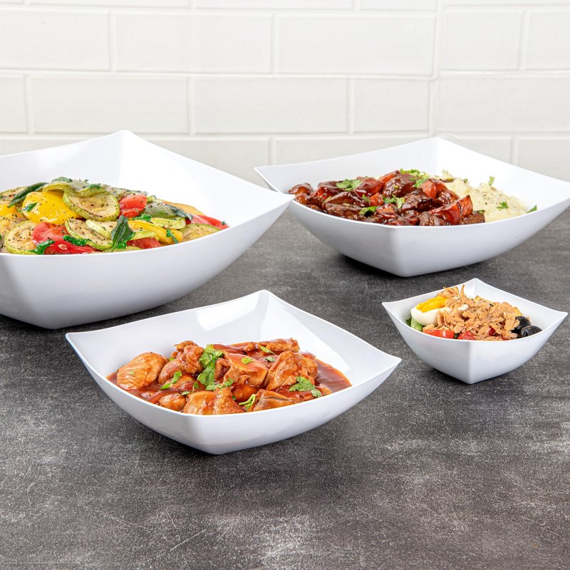 Restaurantware Moderna 32 Ounce Fancy Plastic Bowls 10 Square Disposable Salad Bowls - Durable Heavy-duty White Plastic Bowls For Warm And Cold Foods