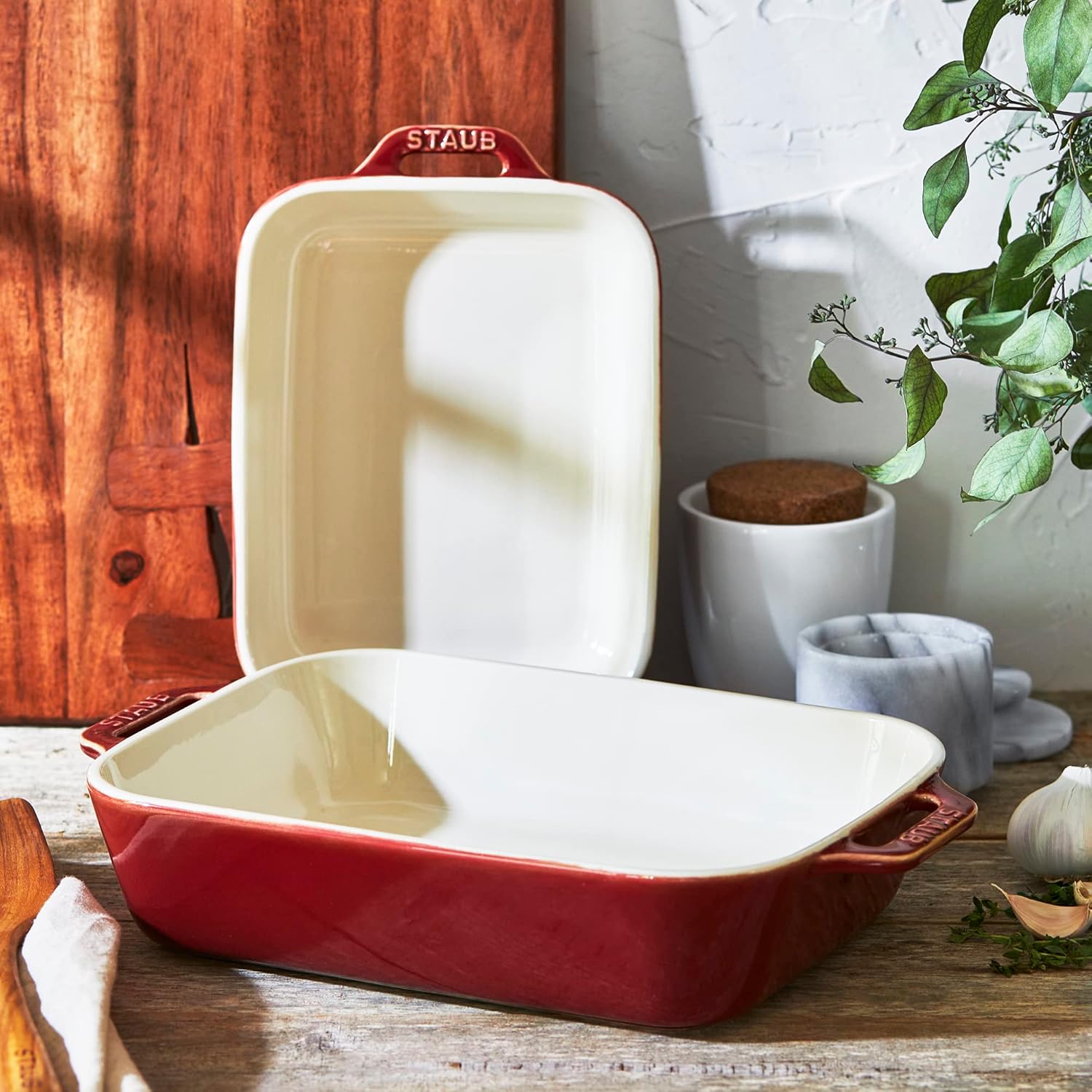 STAUB Ceramic Baking Dish Set - 2-Piece Rectangular Cookware in Vibrant Red
