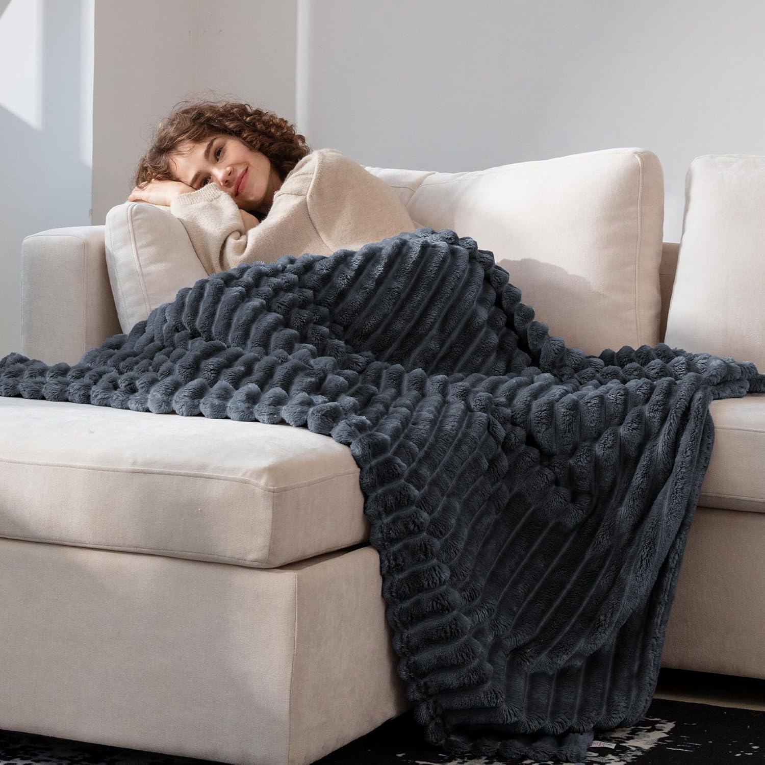 Skiennix Super Soft Queen Blanket - Premium Silky Flannel Fleece, 3D Striped Jacquard Design, 90x90 Inches | Dark Grey