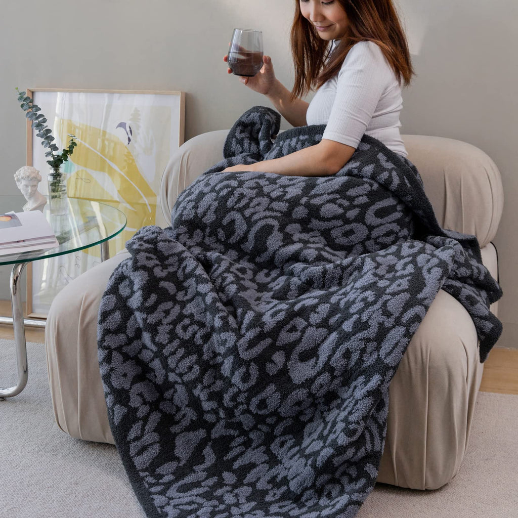 MH MYLUNE HOME Ultra Soft Leopard Throw Blanket (50x60 inches) Microfiber Blanket Plush Warm Reversible Cheetah Blanket Leopard Pattern Throw for Couch Bed Sofa - Dark Blue and Charcoal Gray, 50"x60"