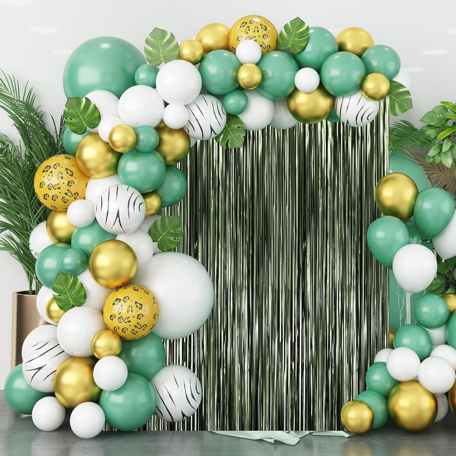 Voircoloria Matte Green Foil Fringe Backdrop Curtains - 3 Pack Tinsel Streamers for Parties & Events