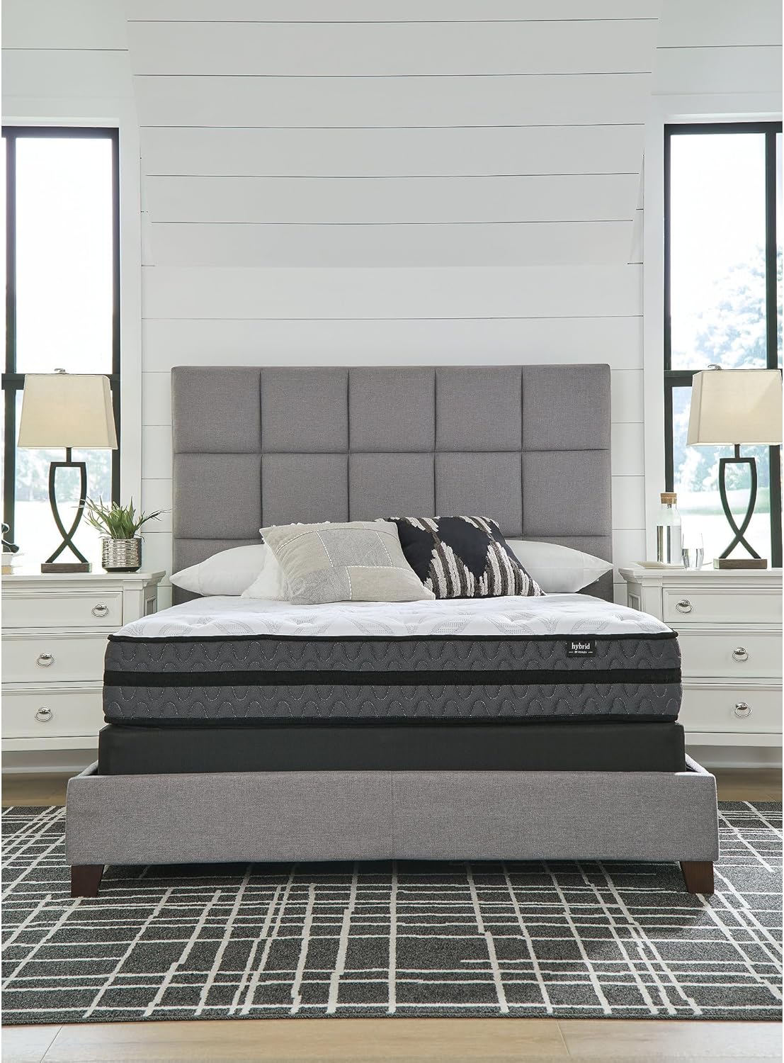 Signature Design by Ashley Queen Gel Memory Foam Mattress - 10 Inch Pocketed Hybrid for Pressure Relief & Lumbar Support