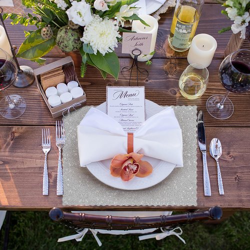 Stranthother 100PCS 10 * 14'' Matte Silver Paper Placemats Disposable Paper Placemats Doilies Rectangular Place Mats Bulk Table Chargers Birthday Wedding Holiday Banquet Party Table Decor