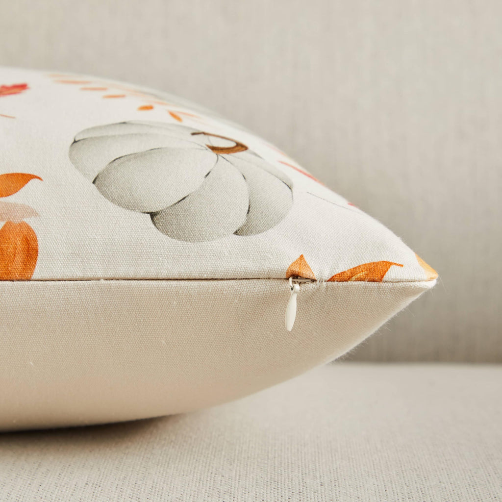 YZJZEDS 100% Cotton Fall Pillow Covers Set of 2, 22x22 Inch Pumpkin & Maple Leaf Print Farmhouse Thanksgiving Throw Pillow Covers Cushion Case Fall Home Decor for Sofa Bed Living Room