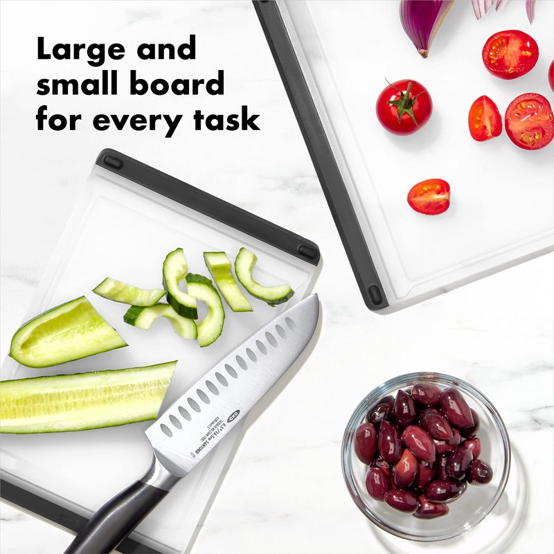 OXO Good Grips Stainless Steel 5 qt./ 4.7 L Colander and OXO Good Grips 2-Piece Plastic Cutting Board Set (Pack of 1),Clear