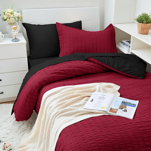 HYMOKEGE Twin XL Comforter Set - 5-Piece Red & Black Seersucker Luxury Bedding | All-Season Bed in a Bag
