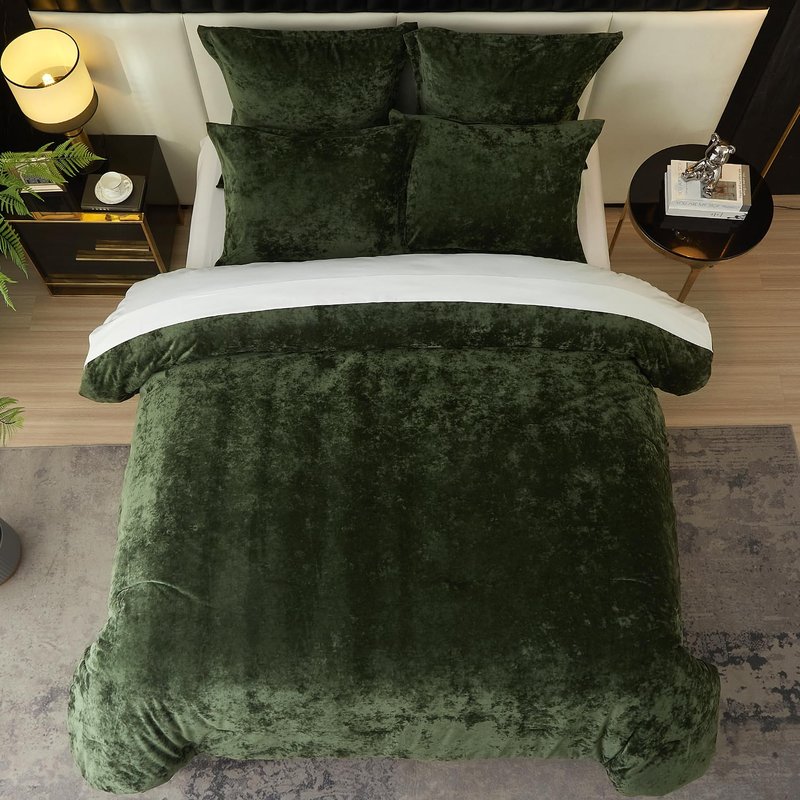 Ivellow Crushed Velvet Comforter Set King Green Comforter Set 5pcs Ultra Soft Lightweight Breathable Bedding Set Luxury Cozy Flannel Comforter King Size (1 Comforter,2 Pillow Shams, 2 Euro Shams