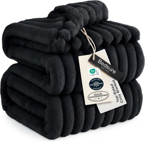 Bedsure GentleSoft King Size Blanket - Cozy Black Fleece Throw, 108x90 Inches for Ultimate Comfort