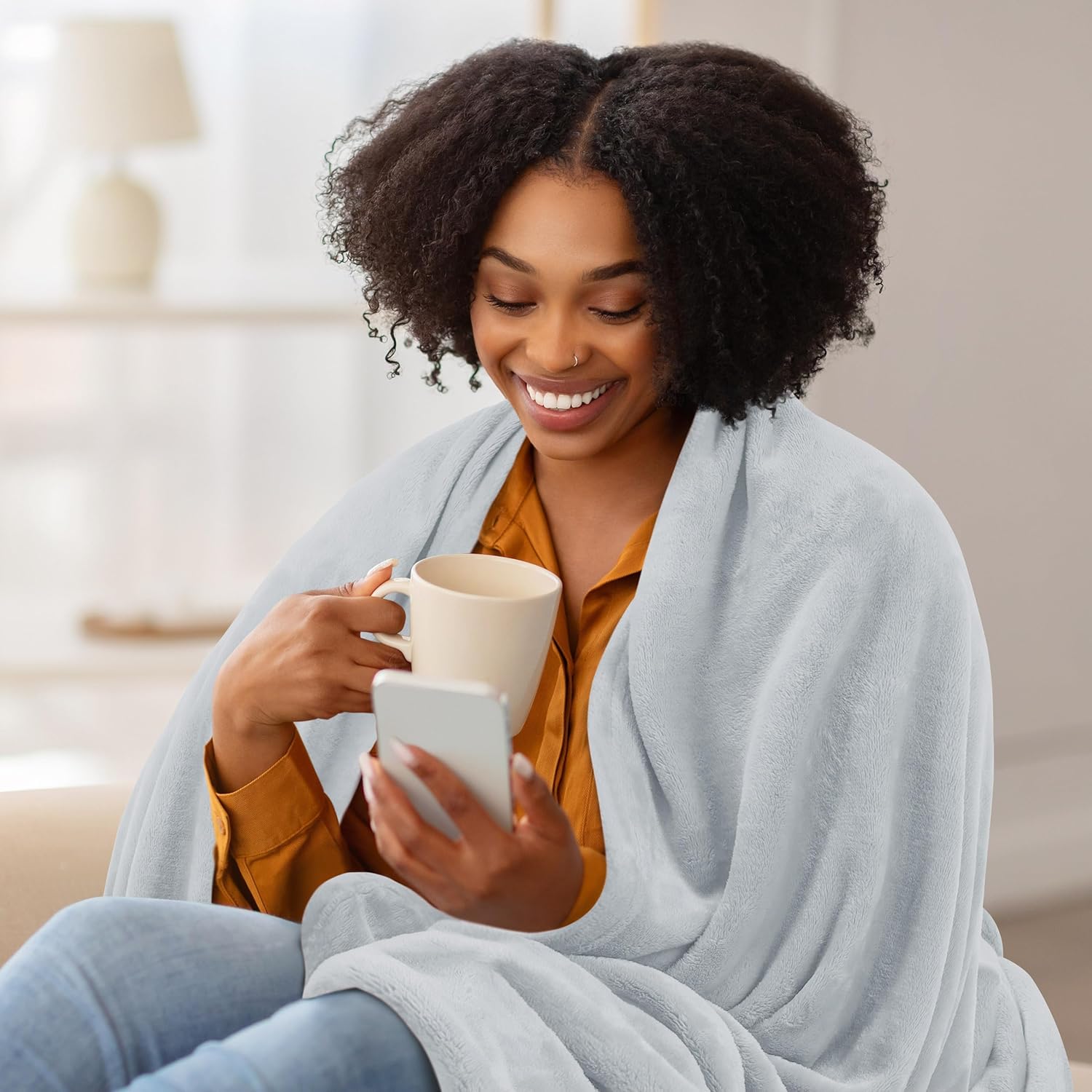 Utopia Bedding Fleece Blanket - King Size Light Grey (90x102 Inches) | Ultra Soft, Warm & Cozy All-Season Decor