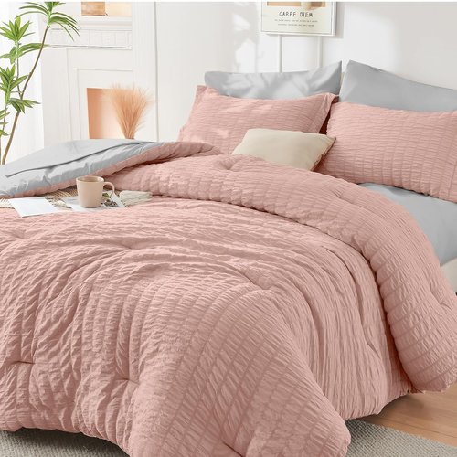 HYMOKEGE California King Comforter Set - Luxury 7-Piece Seersucker Bedding in Rose Gold & Light Grey