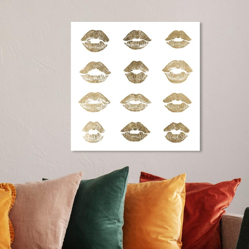 Fashion and Glam Wall Art Canvas Prints '24k Kisses'